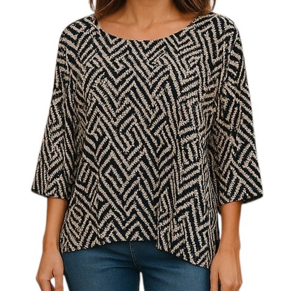 Alfred Dunner Patterned Black and White Women's Top w/necklace attched